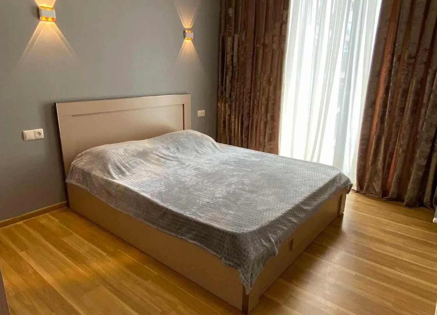Green View Apartment Near Metro Тбилиси