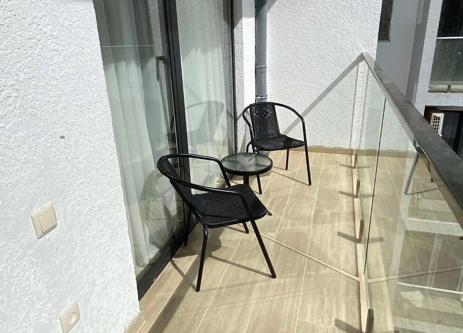 Green View Apartment Near Metro ティビリシ